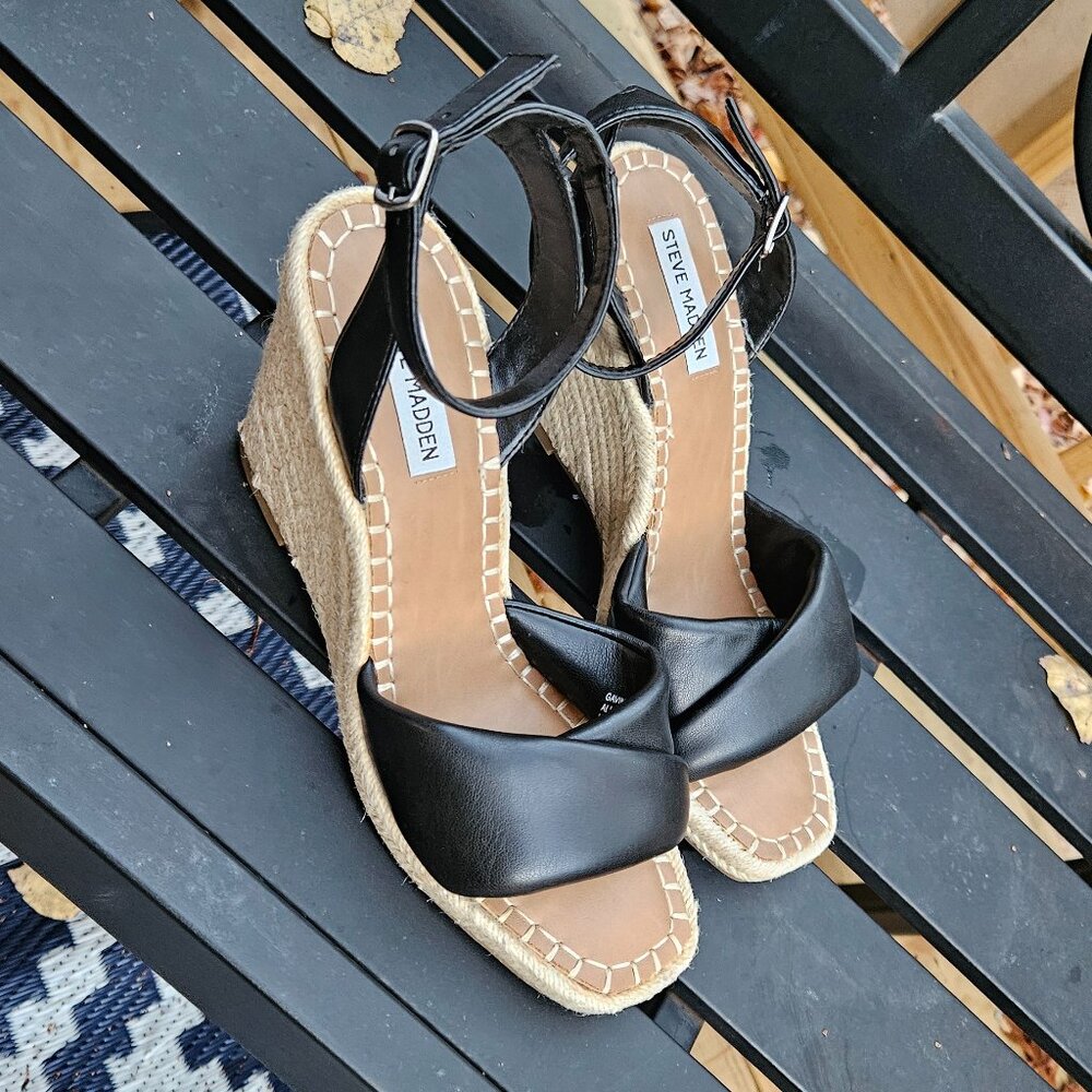 Steve Madden “Gavin” Black Espadrille Wedge Sandal Size 9